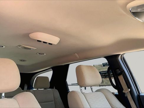 Used 2020 Dodge Durango SXT w/ 3rd Row Seating Group AWD/4WD image 9