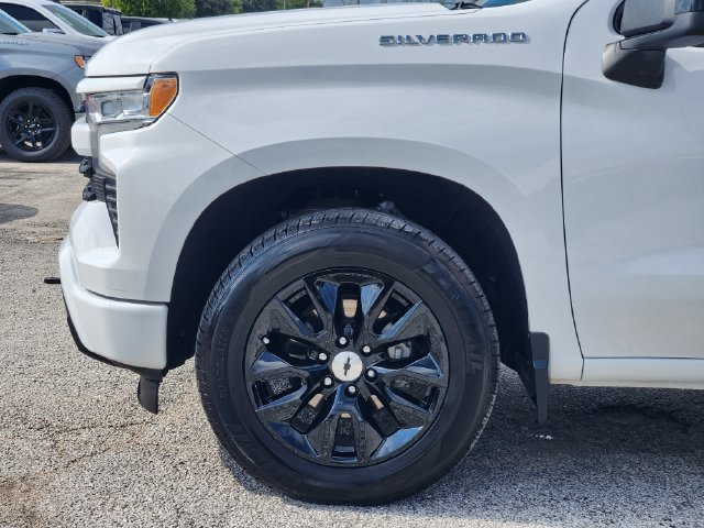 Used 2023 Chevrolet Silverado 1500 RST RWD image 8