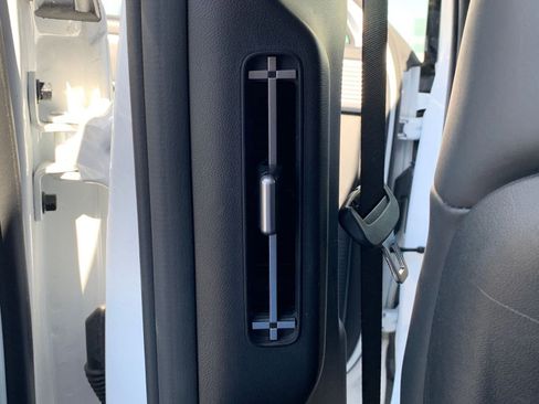 Used 2025 Hyundai Santa Fe SEL image 24