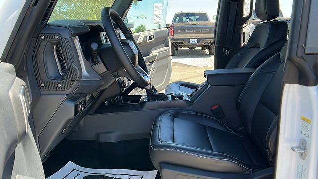 New 2026 Ford Bronco Outer Banks w/ Sasquatch Package AWD/4WD image 16