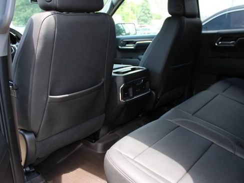 Used 2024 GMC Sierra 1500 SLT w/ SLT Premium Plus Package AWD/4WD image 21