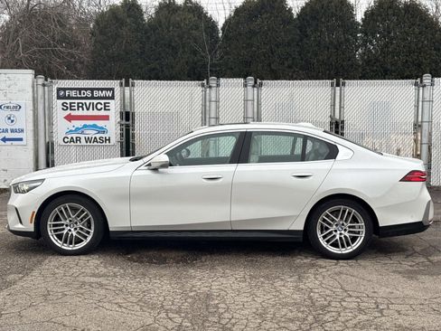 New 2025 BMW 530i xDrive AWD/4WD image 8