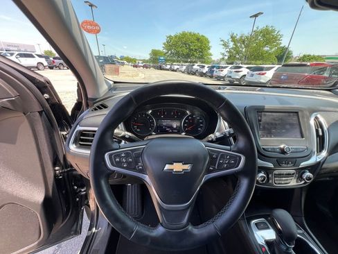 Used 2023 Chevrolet Equinox LT w/ Driver Convenience Package AWD/4WD image 39