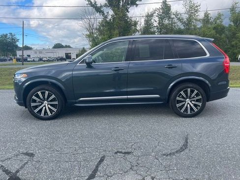 Used 2024 Volvo XC90 B5 Core w/ Protection Package Premier AWD/4WD image 2