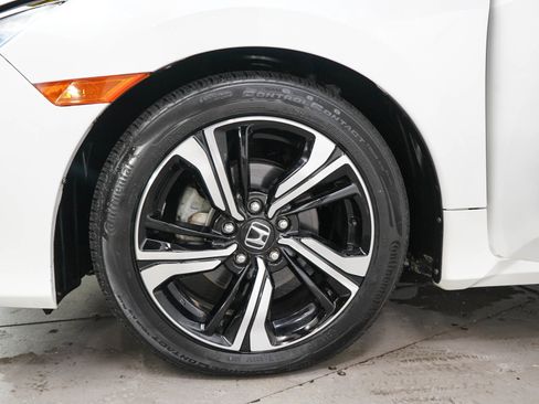 Used 2016 Honda Civic Touring image 29