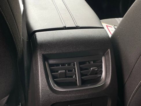 Used 2024 Chevrolet Blazer LT w/ Convenience Package FWD image 24