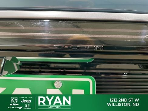 New 2026 Jeep Grand Wagoneer L Limited AWD/4WD image 16