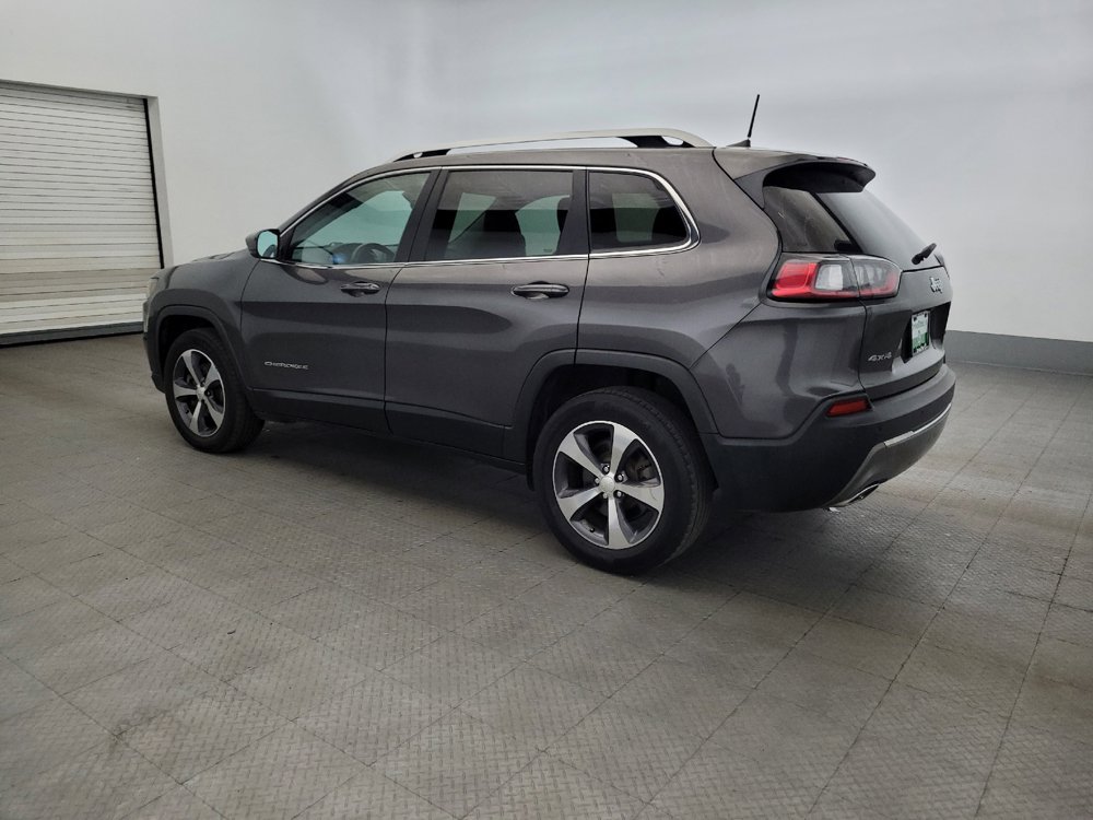 Used 2019 Jeep Cherokee Limited AWD/4WD image 3