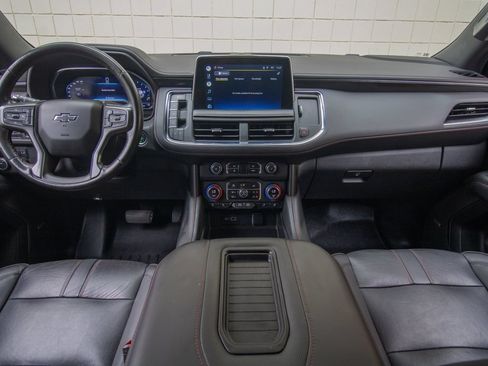 Used 2022 Chevrolet Suburban RST w/ Luxury Package AWD/4WD image 41