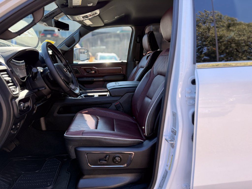 Used 2026 RAM 1500 Limited AWD/4WD image 11