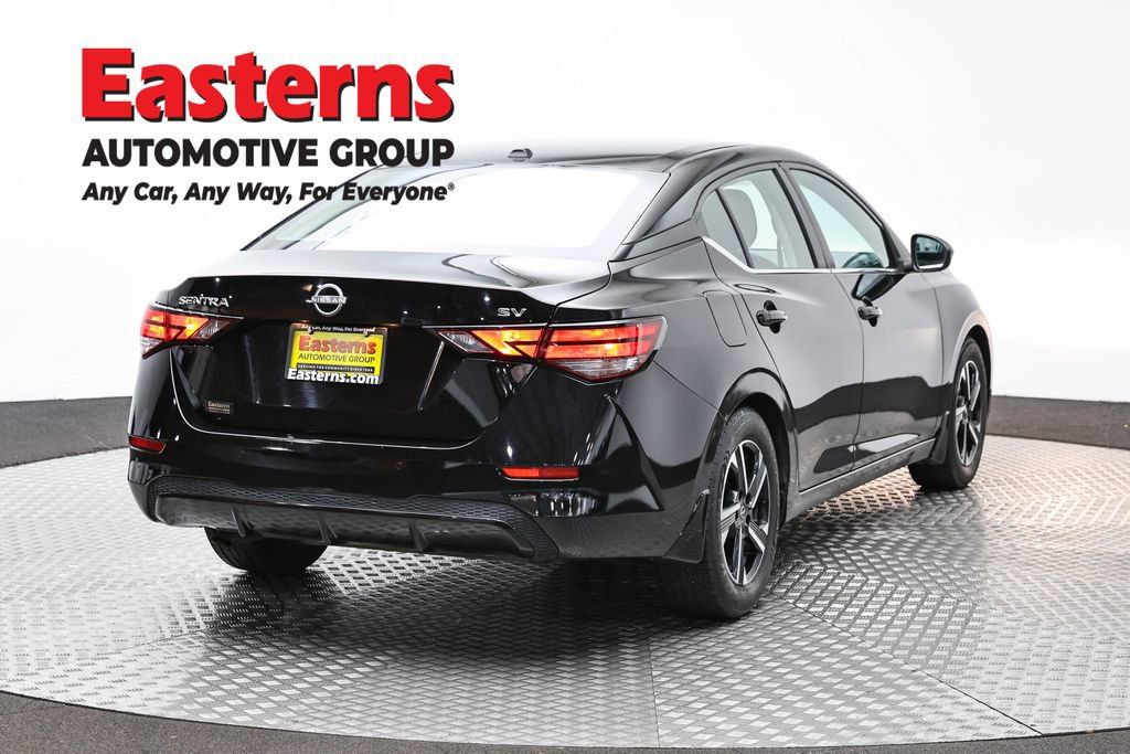 Used 2024 Nissan Sentra SV FWD image 7
