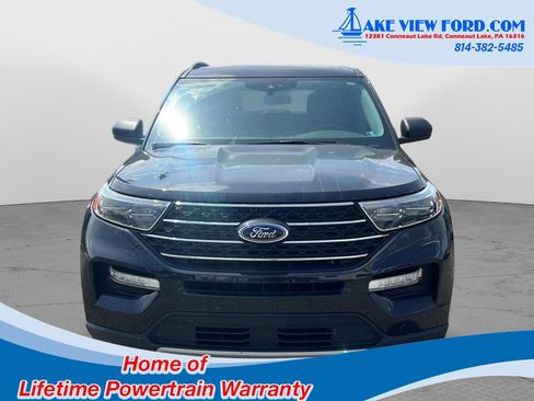 Used 2024 Ford Explorer XLT w/ Equipment Group 202A AWD/4WD image 9