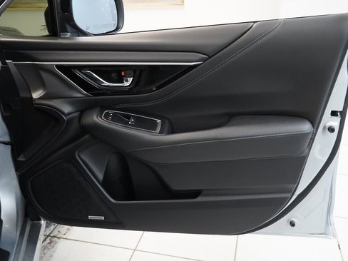 Used 2021 Subaru Legacy Limited XT image 32