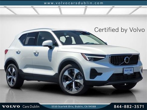 Certified 2025 Volvo XC40 B5 Core w/ Protection Package Premier image 1