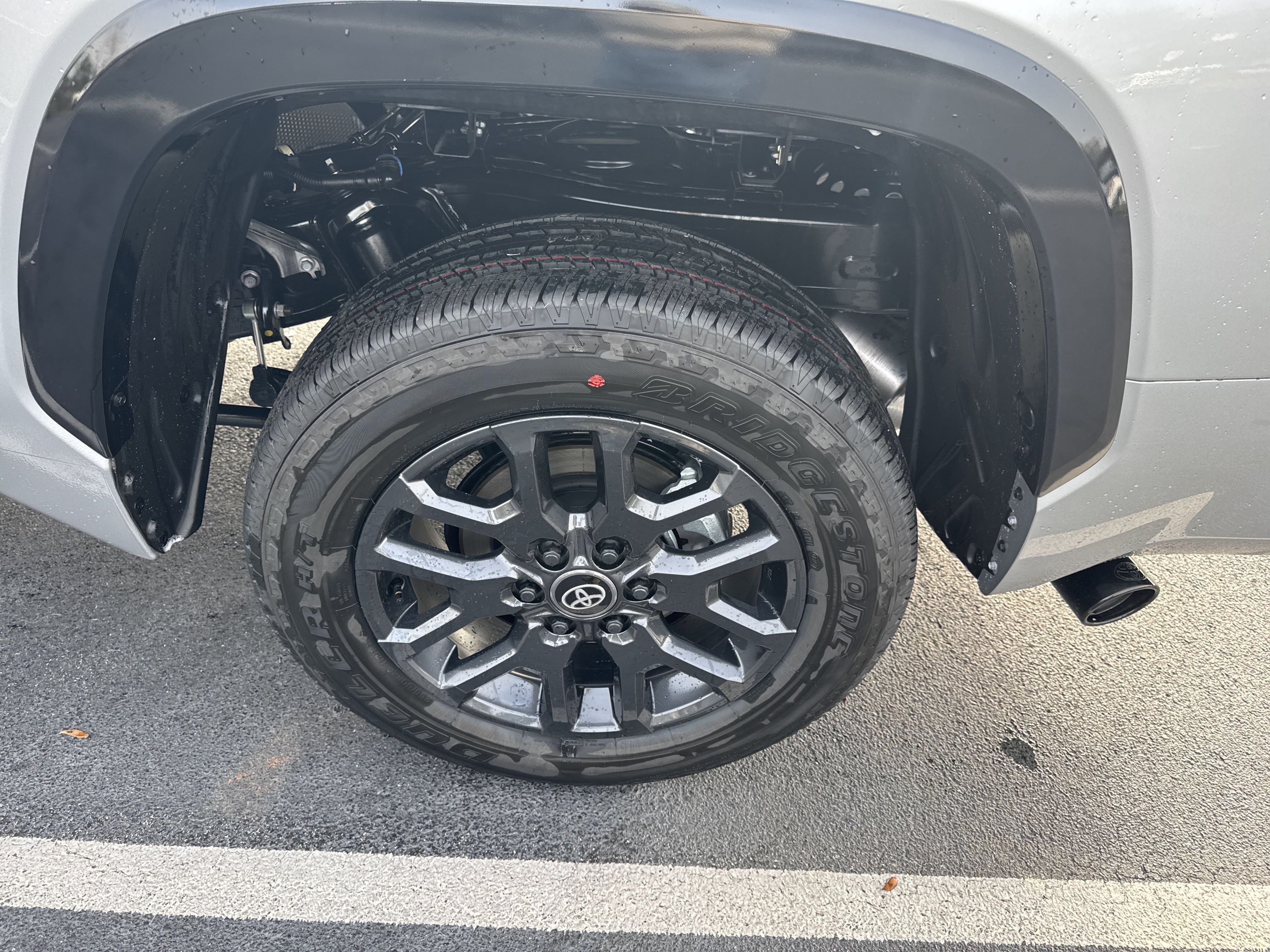 New 2025 Toyota Tundra Platinum AWD/4WD image 12