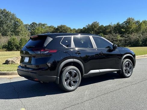 New 2026 Nissan Rogue SV w/ Cold Weather Package FWD image 3