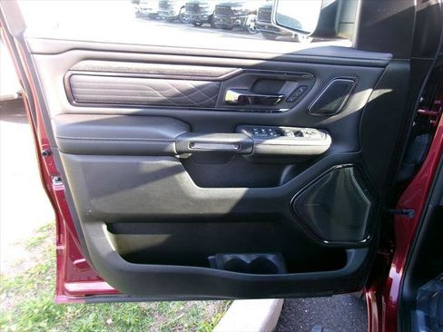 Certified 2025 RAM 1500 Limited AWD/4WD image 6