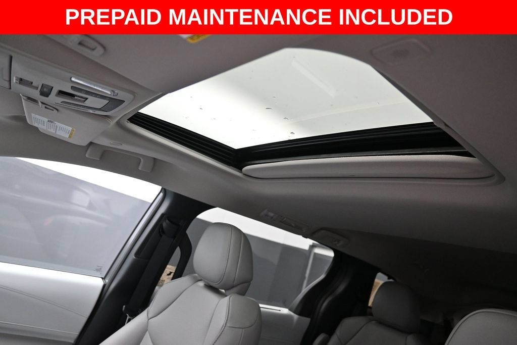 Certified 2026 Toyota Sienna XLE FWD image 25