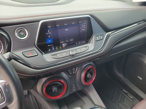 Used 2019 Chevrolet Blazer RS image 29