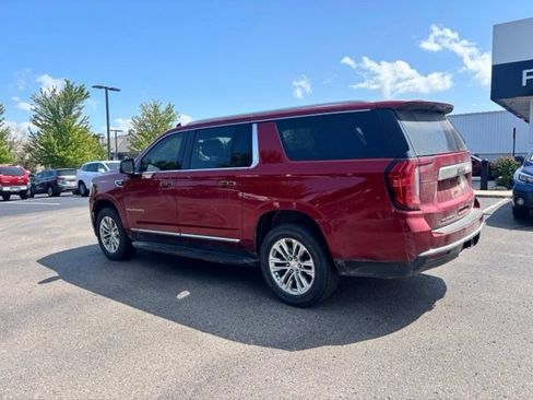 Used 2022 GMC Yukon XL SLT w/ SLT Luxury Package AWD/4WD image 7