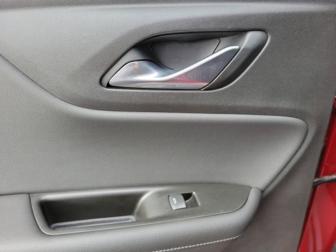 Used 2020 Chevrolet Blazer LT image 21