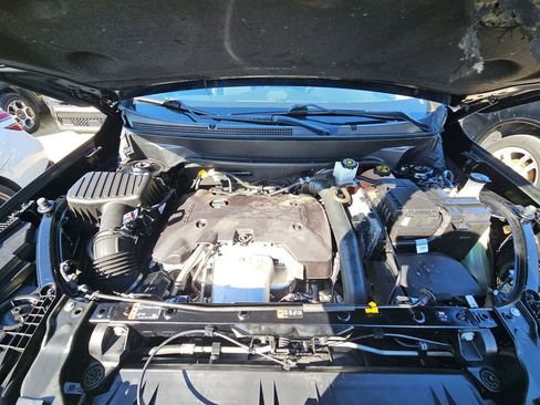 Used 2018 GMC Terrain Denali w/ Advanced Safety Package image 10