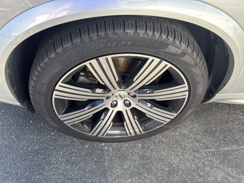 Used 2022 Volvo XC90 T8 Inscription w/ Advanced Package AWD/4WD image 30