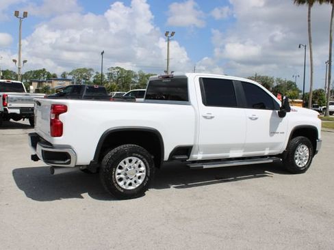 Used 2025 Chevrolet Silverado 2500 LT AWD/4WD image 12