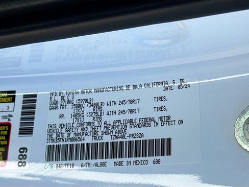 Used 2024 Toyota Tacoma SR5 w/ SR5 Upgrade Package image 40