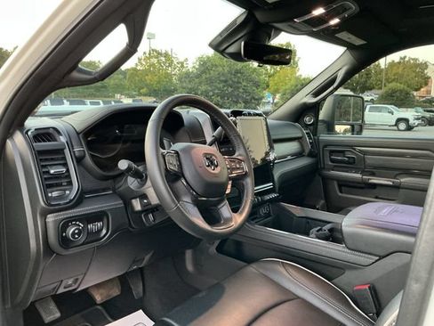 Used 2024 RAM 2500 Limited AWD/4WD image 16