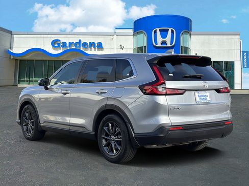 Used 2026 Honda CR-V EX-L image 4