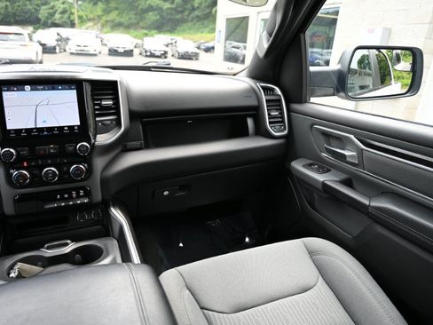 Used 2022 RAM 1500 Big Horn AWD/4WD image 13