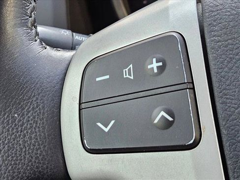 Used 2014 Toyota Land Cruiser AWD/4WD image 22