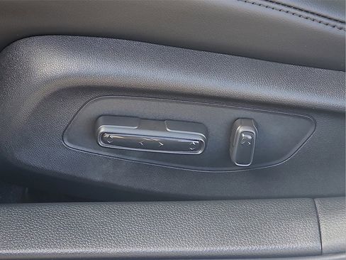 New 2026 Acura Integra Base image 19