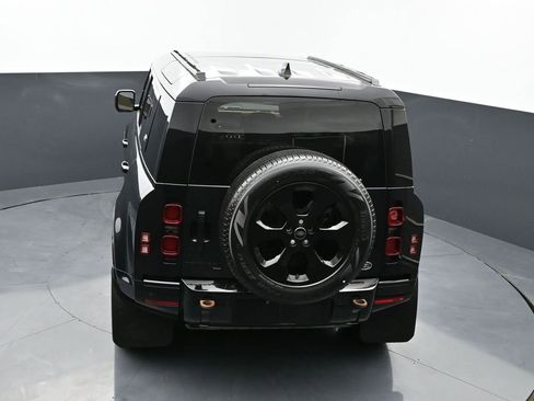 Used 2023 Land Rover Defender 110 X-Dynamic SE AWD/4WD image 35