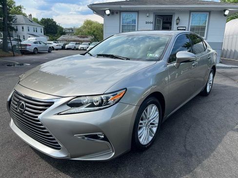 Used 2017 Lexus ES 350 FWD image 3
