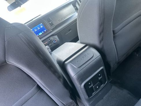Used 2023 Ford Bronco 4-Door AWD/4WD image 23