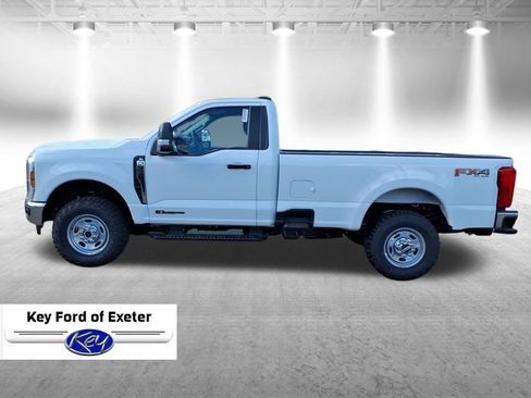 New 2026 Ford F250 XL w/ XL Chrome Package image 11