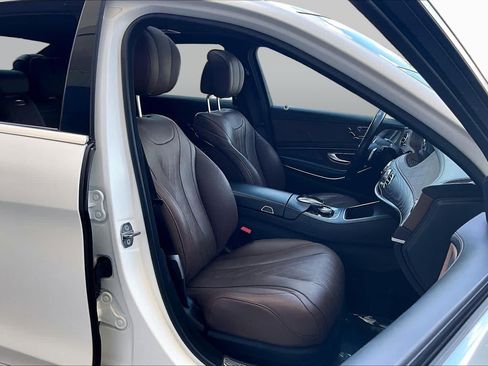Used 2020 Mercedes-Benz S 560 Sedan image 9
