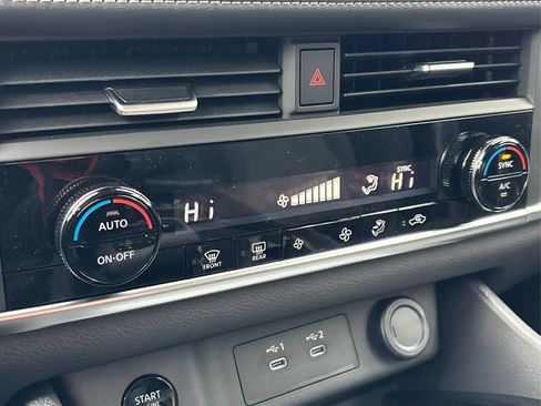 New 2026 Nissan Rogue SV image 29