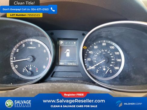 Used 2017 Hyundai Santa Fe Sport image 3