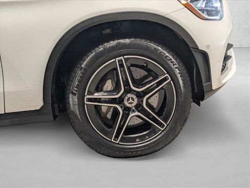 Certified 2022 Mercedes-Benz GLC 300 4MATIC image 24