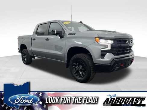 Used 2024 Chevrolet Silverado 1500 LT Trail Boss w/ LT Trail Boss Premium Package image 1