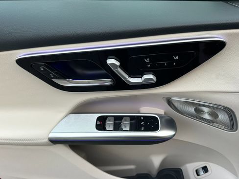 New 2026 Mercedes-Benz GLC 300 4MATIC image 11