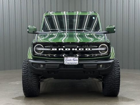 Used 2025 Ford Bronco Outer Banks image 8