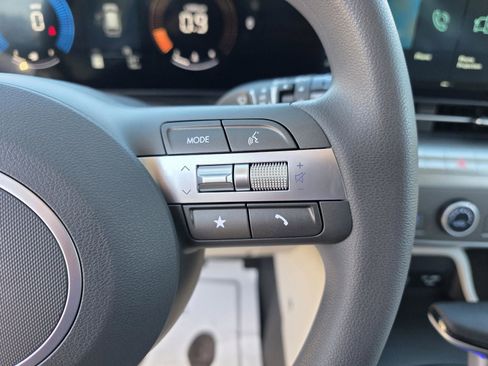 New 2026 Hyundai Kona SE image 24