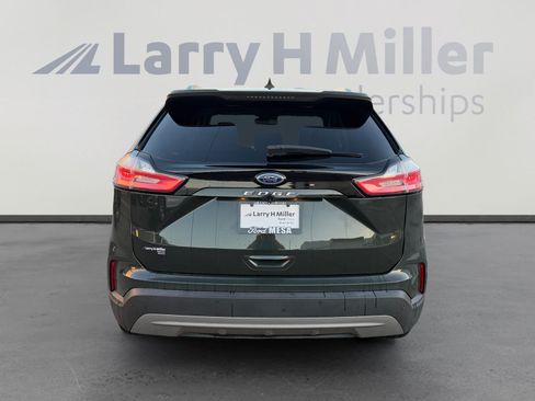 Used 2022 Ford Edge SEL w/ Convenience Package AWD/4WD image 4