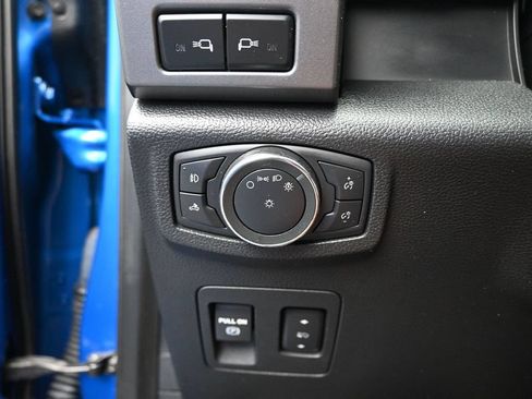 Used 2019 Ford F150 XLT w/ Equipment Group 302A Luxury AWD/4WD image 12