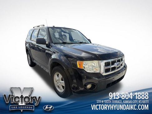 Used 2010 Ford Escape XLT FWD image 3
