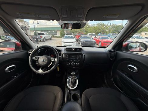 Used 2019 Kia Soul FWD image 21
